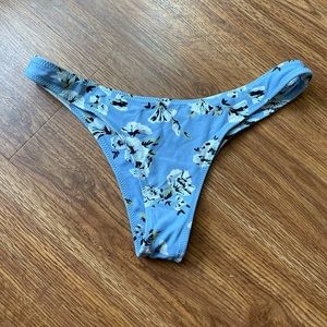 High hip skimpy bikini bottom